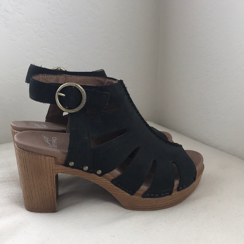 Dansko Demetra black milled Nubuck
